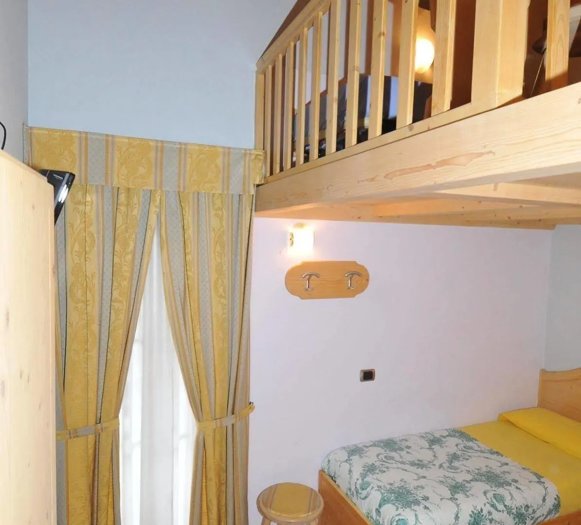 Hotel Valeria Livigno 3*,