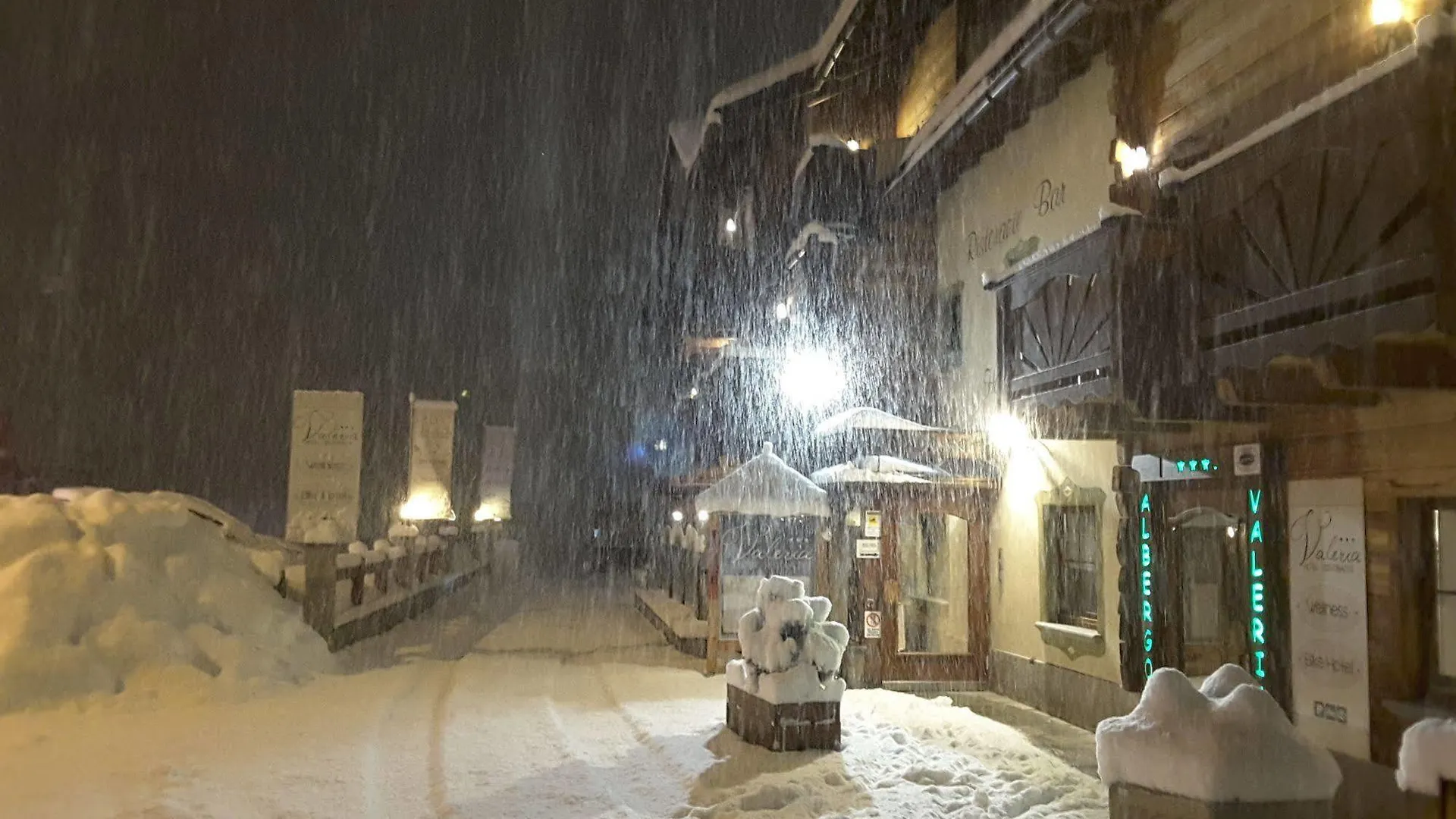 Hotel Valeria Livigno 3*,  Italia