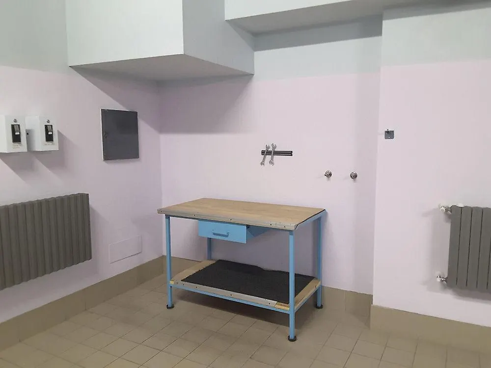 ***  ליביניו Hotel Valeria איטליה