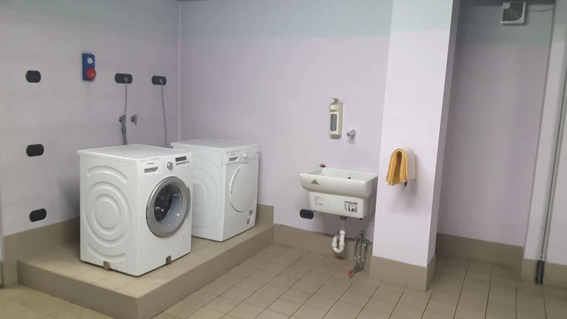 ליביניו Hotel Valeria